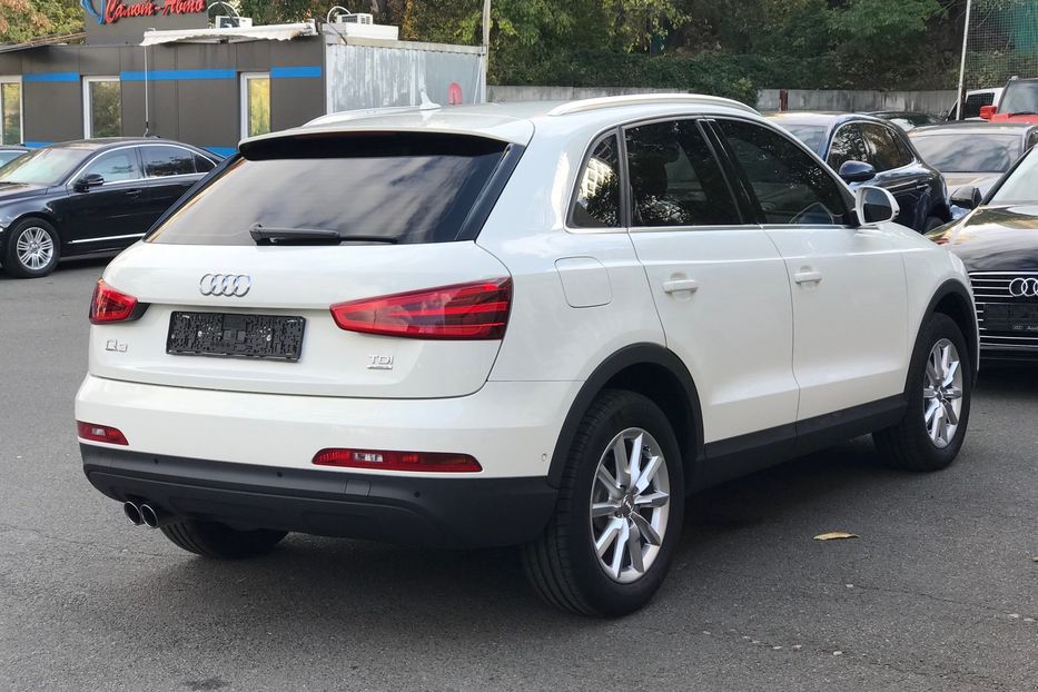 Продам Audi Q3 2.0TDI quattro 2013 года в Киеве