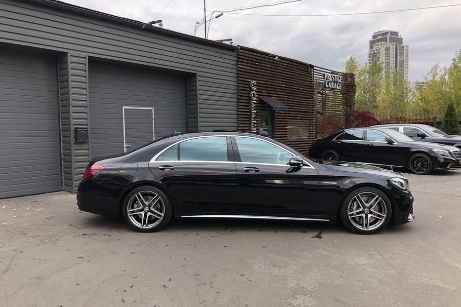 Продам Mercedes-Benz S-Class S63 AMG 4MATIC+ Long 2018 года в Киеве