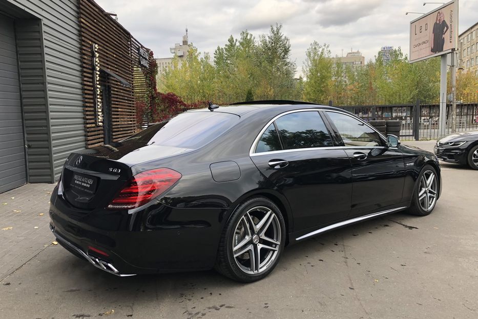 Продам Mercedes-Benz S-Class S63 AMG 4MATIC+ Long 2018 года в Киеве
