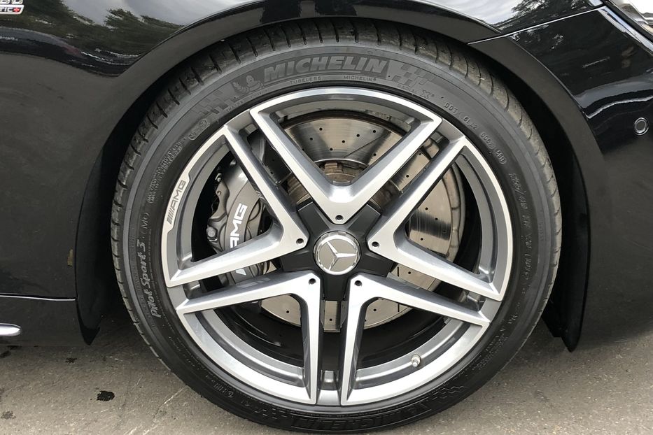 Продам Mercedes-Benz S-Class S63 AMG 4MATIC+ Long 2018 года в Киеве