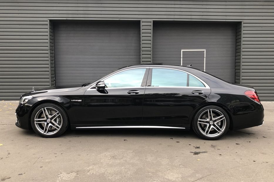 Продам Mercedes-Benz S-Class S63 AMG 4MATIC+ Long 2018 года в Киеве