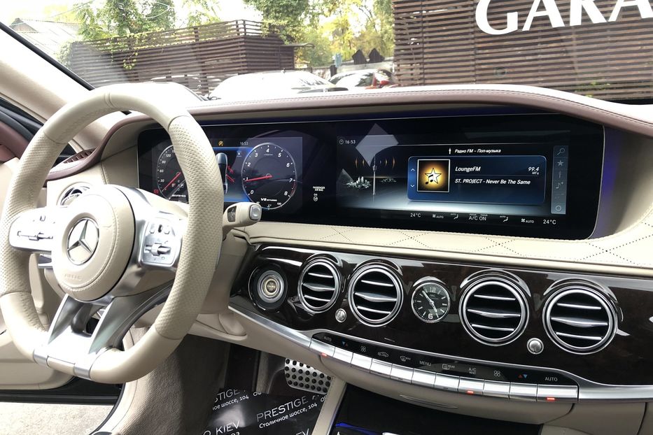 Продам Mercedes-Benz S-Class S63 AMG 4MATIC+ Long 2018 года в Киеве