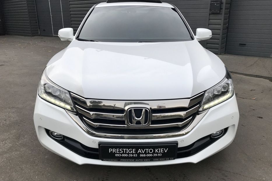 Продам Honda Accord Executive 2015 года в Киеве