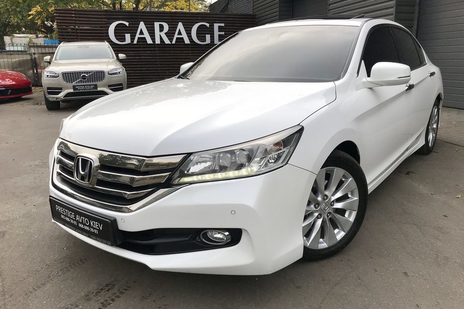 Продам Honda Accord Executive 2015 года в Киеве