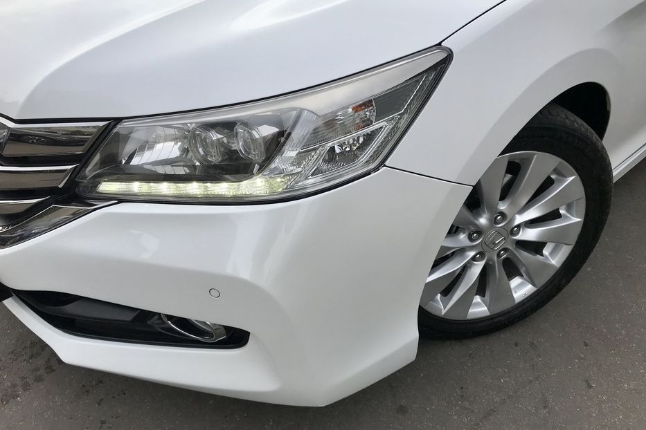 Продам Honda Accord Executive 2015 года в Киеве