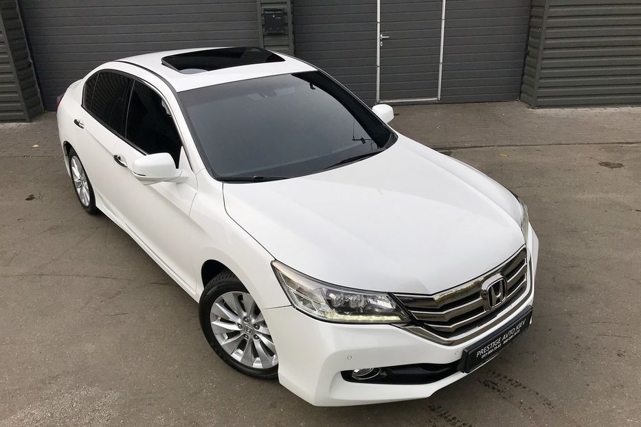 Продам Honda Accord Executive 2015 года в Киеве