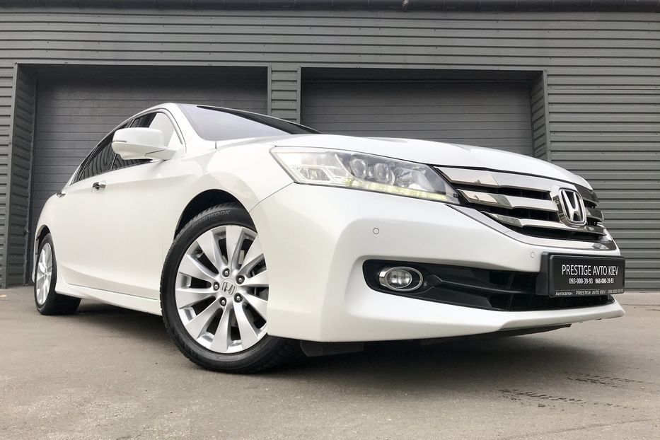 Продам Honda Accord Executive 2015 года в Киеве