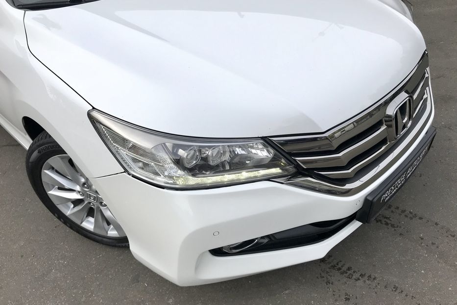 Продам Honda Accord Executive 2015 года в Киеве