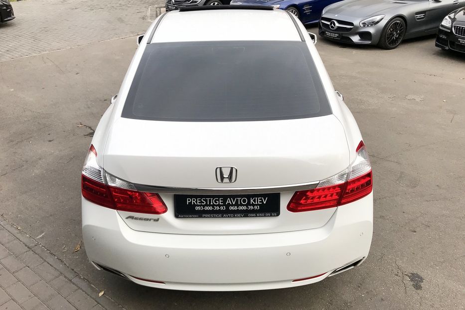 Продам Honda Accord Executive 2015 года в Киеве