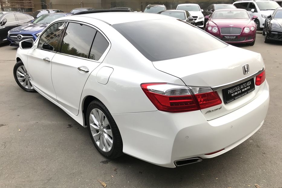 Продам Honda Accord Executive 2015 года в Киеве