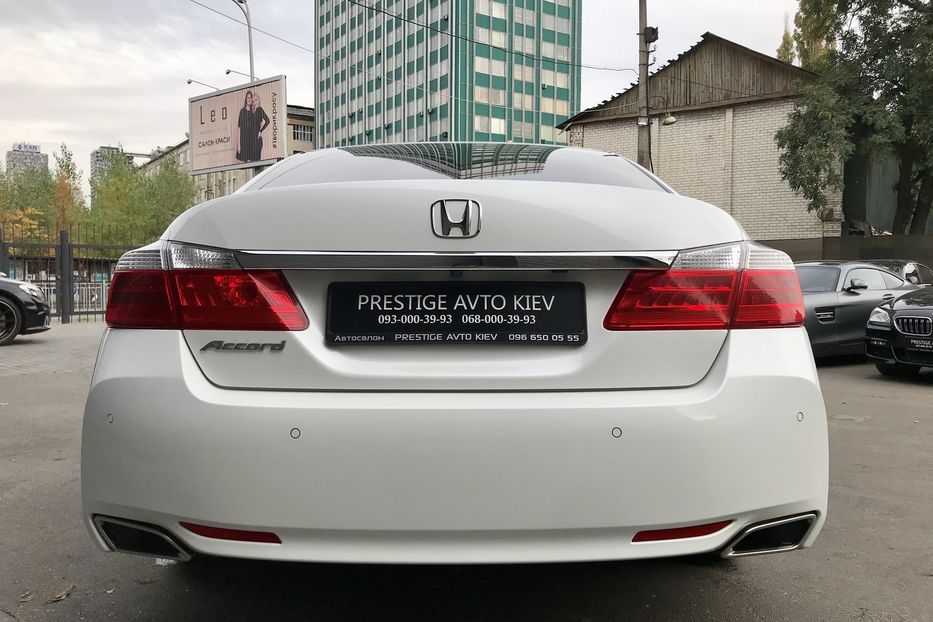 Продам Honda Accord Executive 2015 года в Киеве