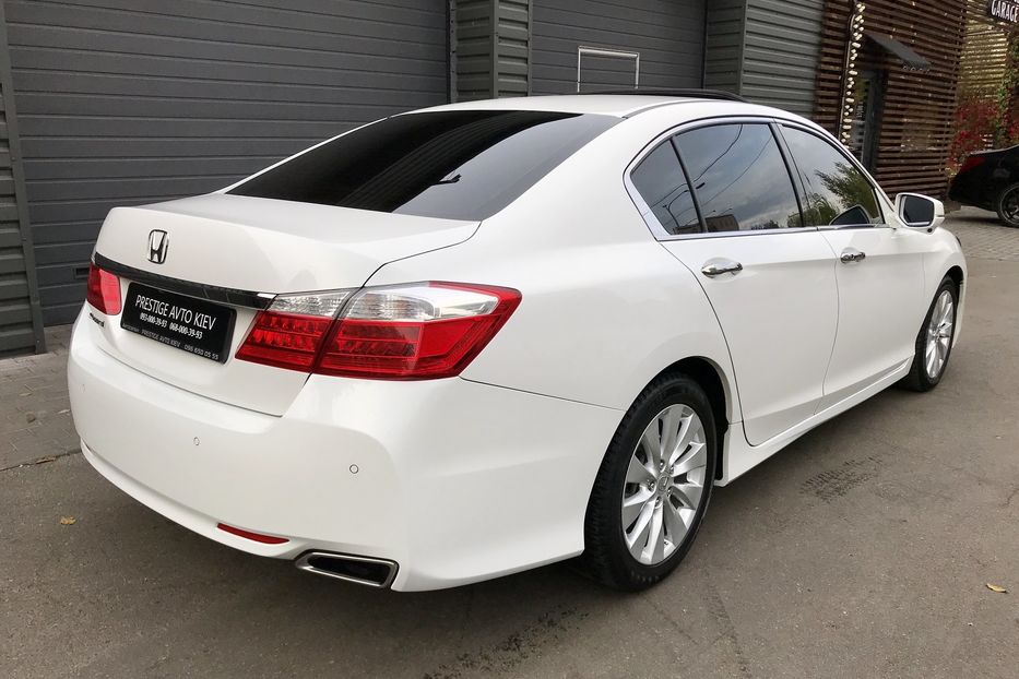 Продам Honda Accord Executive 2015 года в Киеве