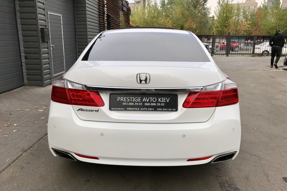 Продам Honda Accord Executive 2015 года в Киеве