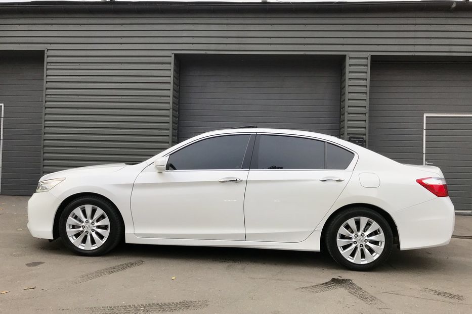 Продам Honda Accord Executive 2015 года в Киеве