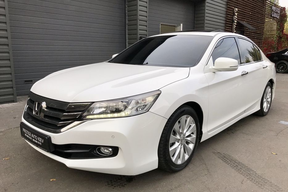 Продам Honda Accord Executive 2015 года в Киеве