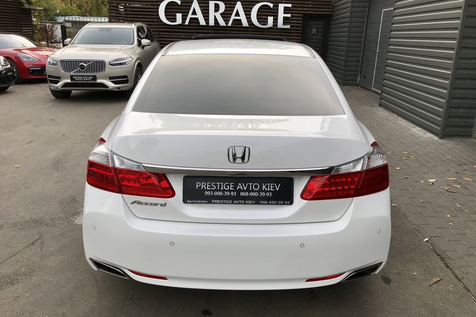 Продам Honda Accord Executive 2015 года в Киеве