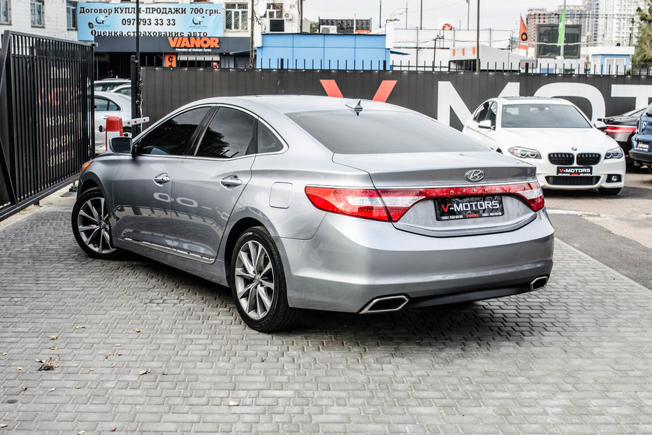Продам Hyundai Azera 3.0i Premium 2014 года в Киеве