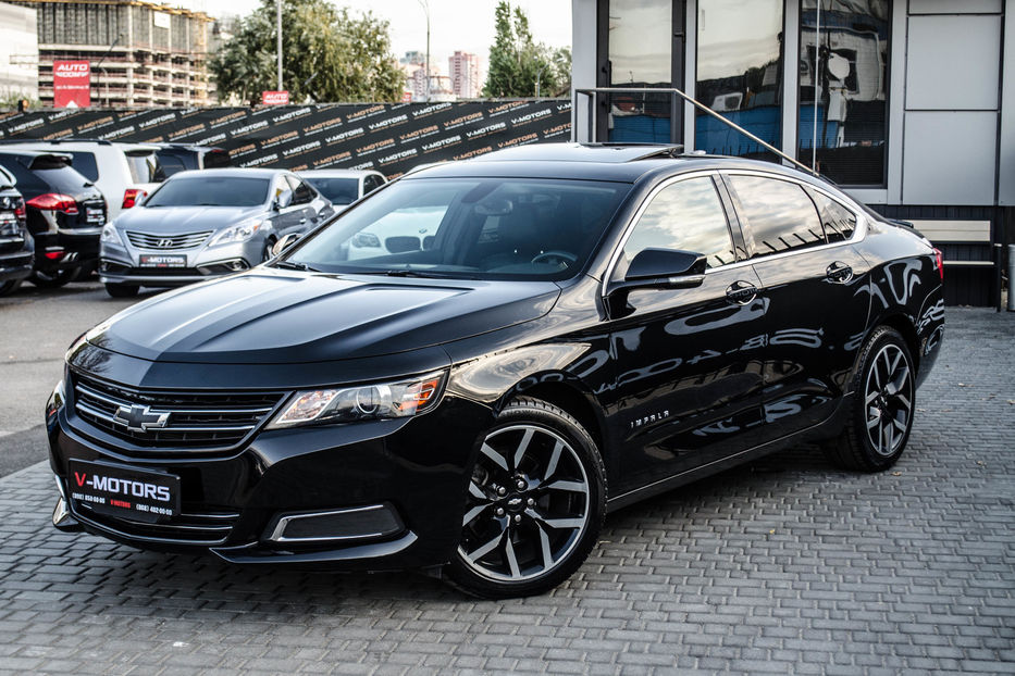 Продам Chevrolet Impala V6 3.6L 2016 года в Киеве