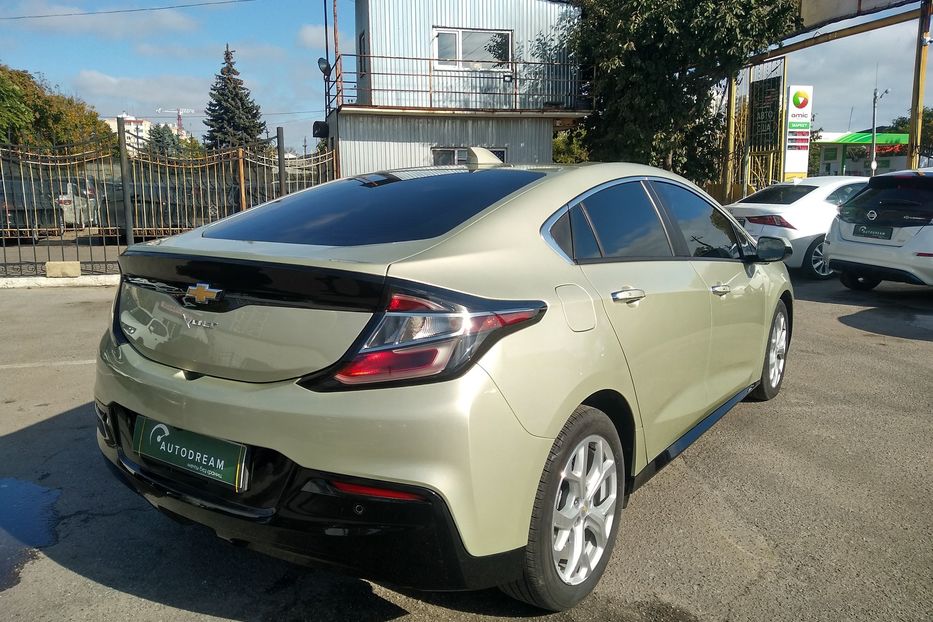 Продам Chevrolet Volt Premier 2017 года в Одессе