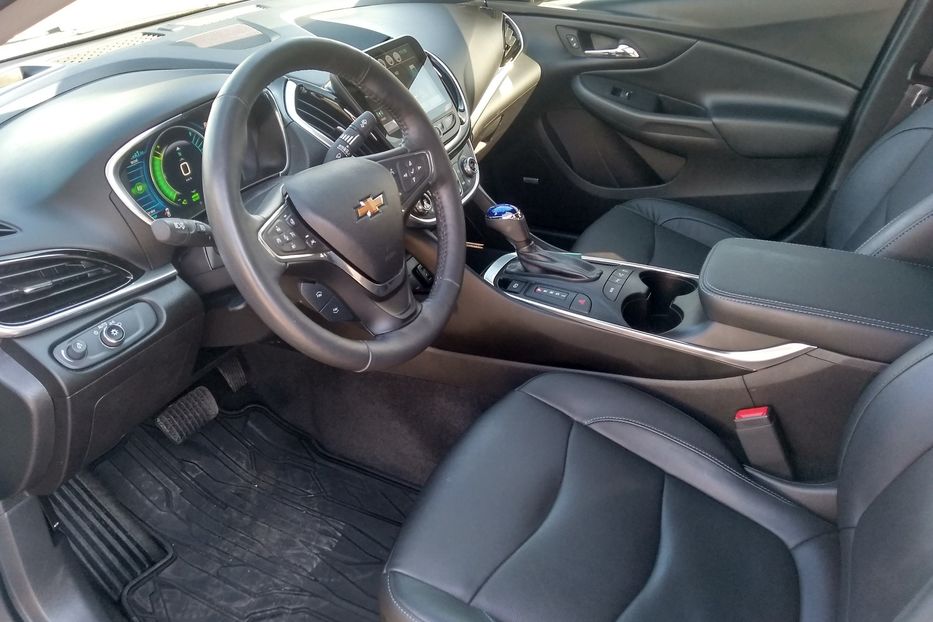 Продам Chevrolet Volt Premier 2017 года в Одессе