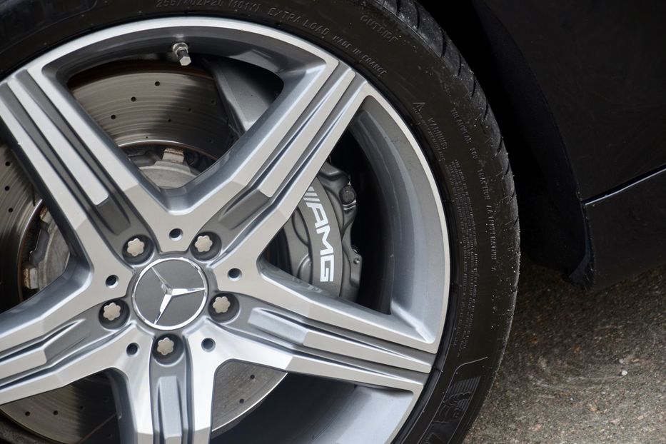 Продам Mercedes-Benz S-Class  S 63 AMG 2013 года в Киеве