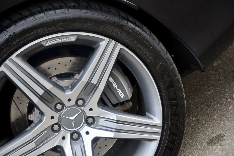 Продам Mercedes-Benz S-Class  S 63 AMG 2013 года в Киеве