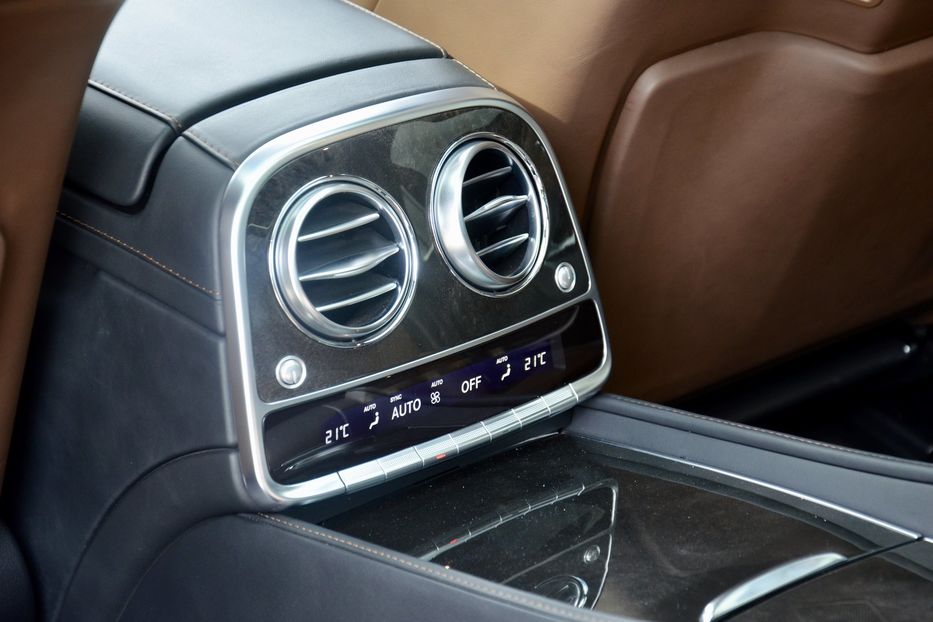 Продам Mercedes-Benz S-Class  S 63 AMG 2013 года в Киеве