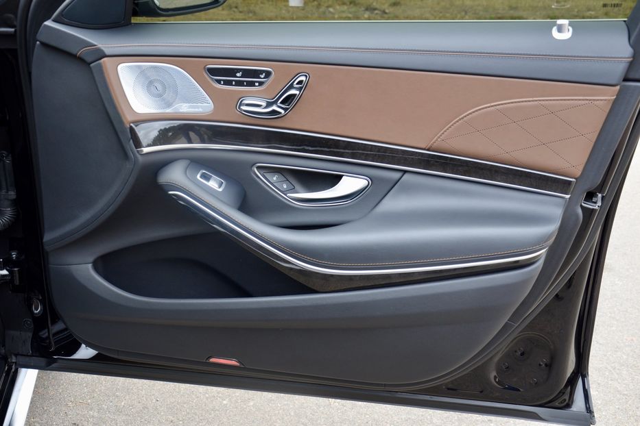 Продам Mercedes-Benz S-Class  S 63 AMG 2013 года в Киеве