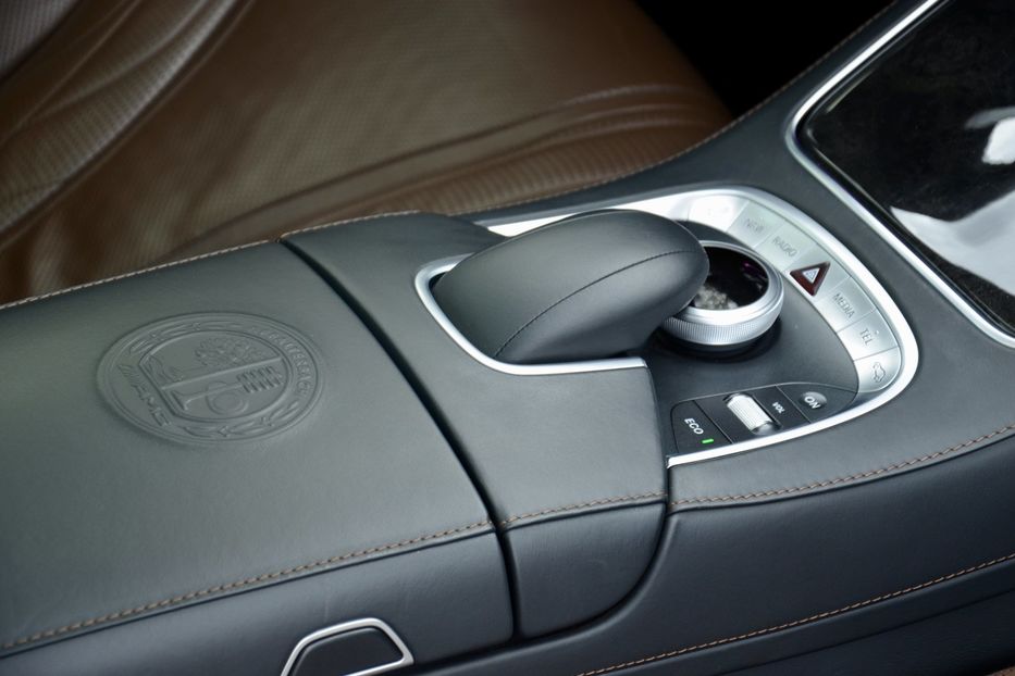 Продам Mercedes-Benz S-Class  S 63 AMG 2013 года в Киеве