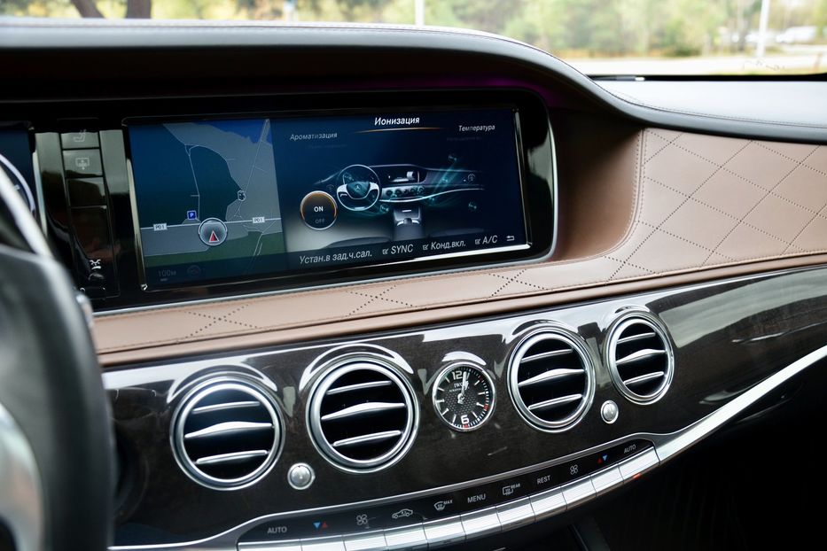 Продам Mercedes-Benz S-Class  S 63 AMG 2013 года в Киеве