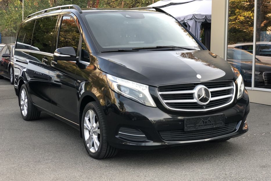 Продам Mercedes-Benz V-Class 250 4 MATIC 2015 года в Киеве