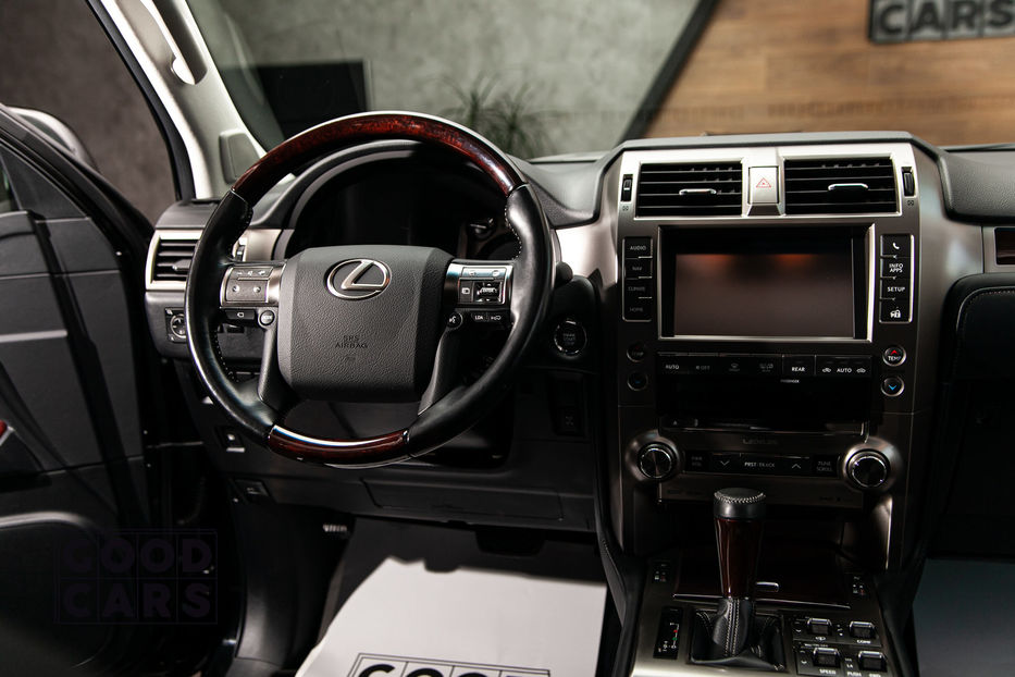 Продам Lexus GX 460 Luxury 7s V8 DOHC 32V 2016 года в Одессе