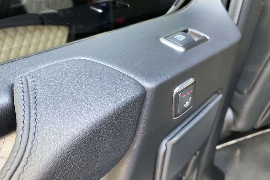 Продам Mercedes-Benz G-Class 63 AMG Designo Официальный 2013 года в Киеве