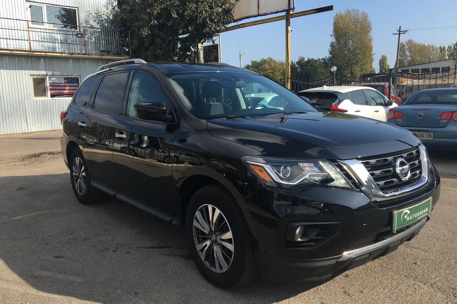 Продам Nissan Pathfinder SV AWD 2017 года в Одессе