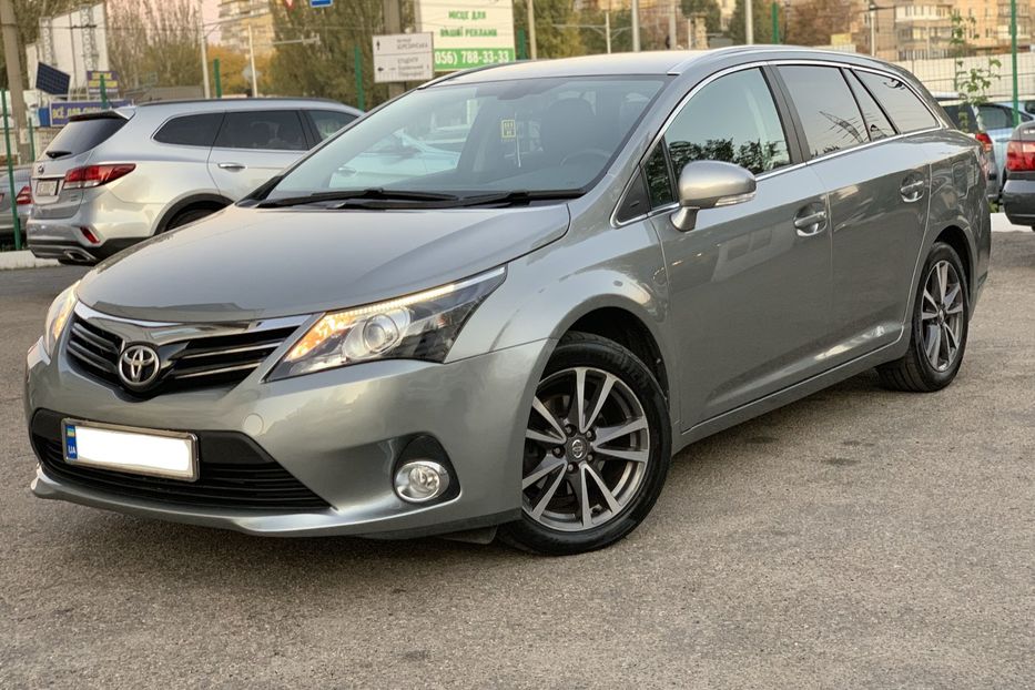 Продам Toyota Camry 2010 года в Днепре