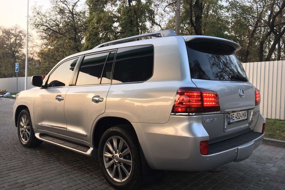 Lexus LX 570 2008 Р±РµР»С‹Р№