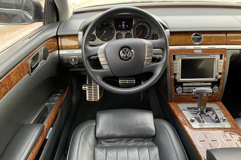 Продам Volkswagen Phaeton Exclusive 2012 года в Днепре