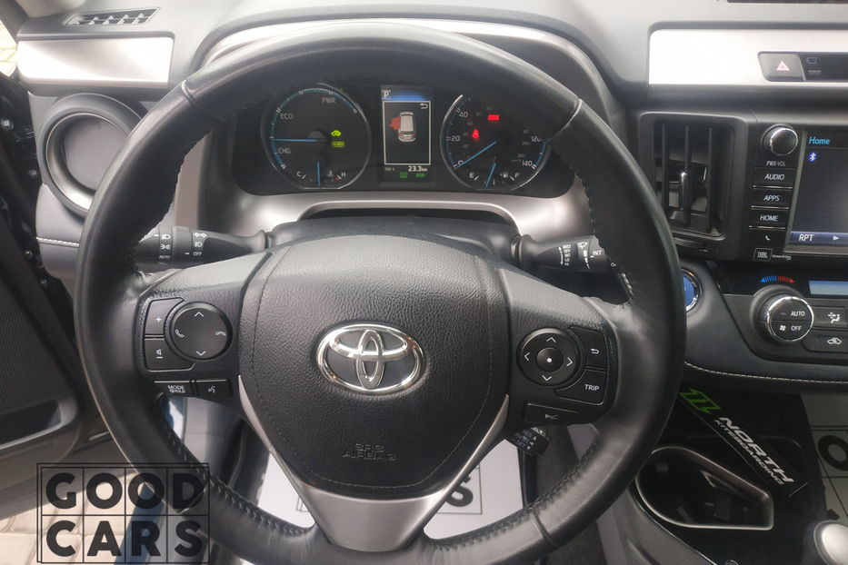 Продам Toyota Rav 4 2017 года в Одессе