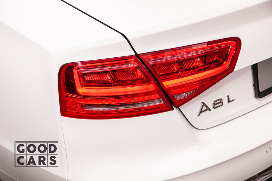 Продам Audi A8 Long design selection  2012 года в Одессе