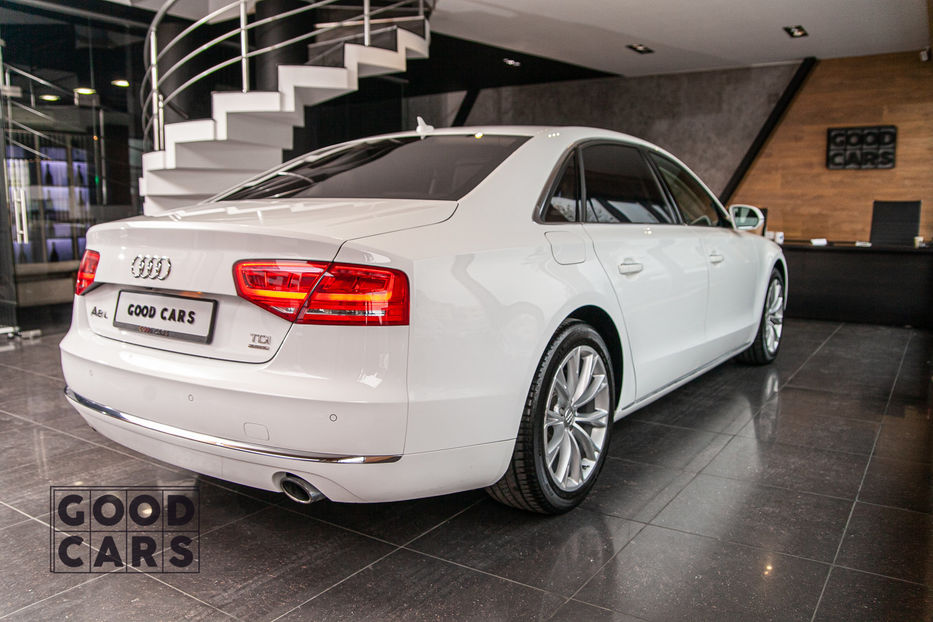 Продам Audi A8 Long design selection  2012 года в Одессе