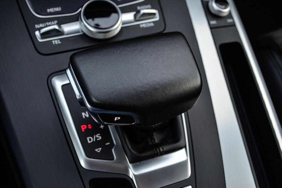 Продам Audi Q5 Diesel 2017 года в Киеве