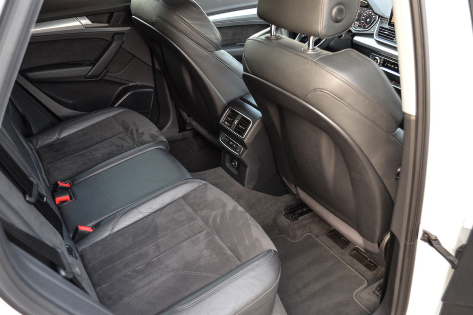 Продам Audi Q5 Diesel 2017 года в Киеве