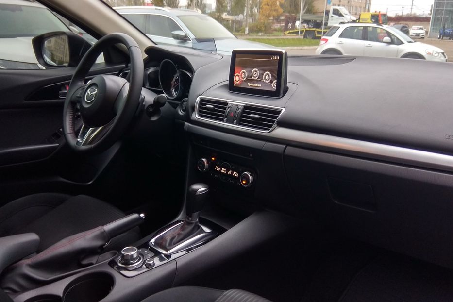 Продам Mazda 3 SkyActiv-Drive 2016 года в Николаеве