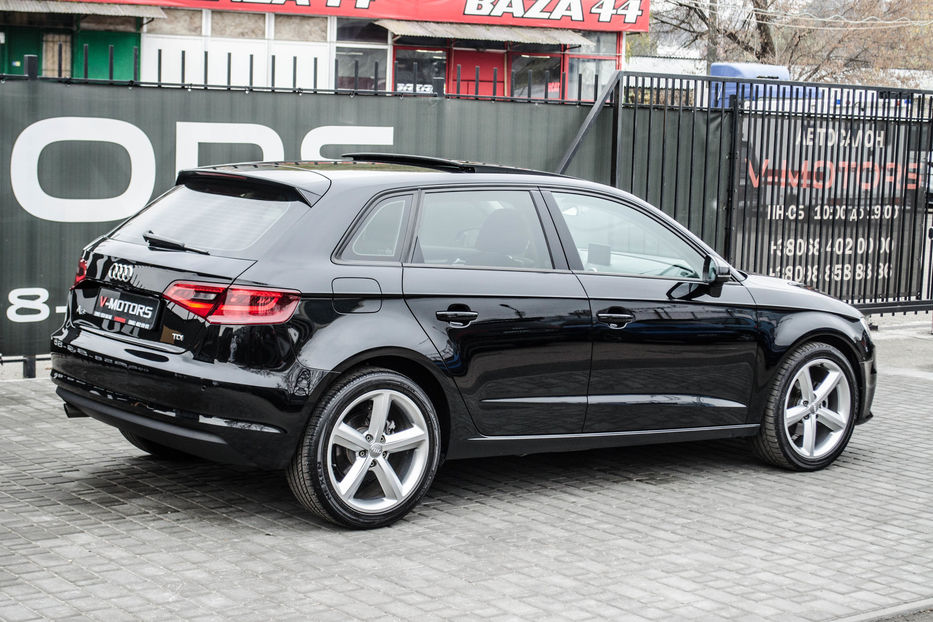 Продам Audi A3 1.6TDI 2016 года в Киеве