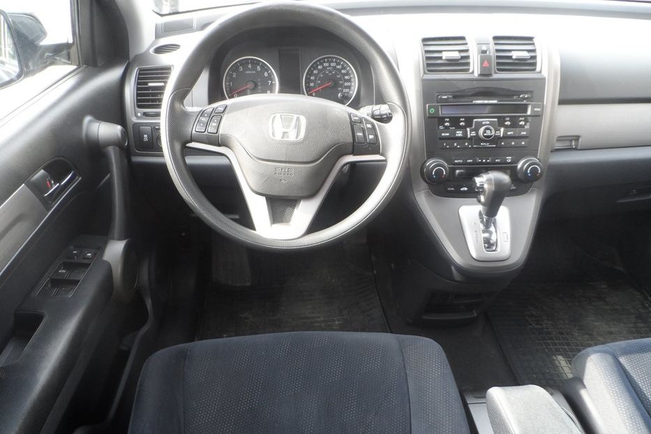Продам Honda CR-V 2009 года в Днепре