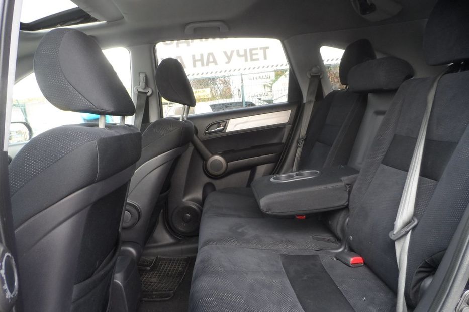 Продам Honda CR-V 2009 года в Днепре