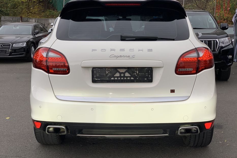 Продам Porsche Cayenne 3.0 Diesel 2010 года в Киеве