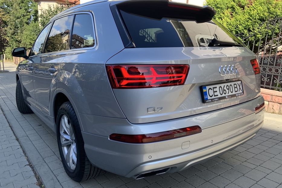 Продам Audi Q7 PREMIUM PLUS 2018 года в Черновцах