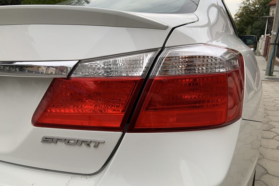 Продам Honda Accord Sport 2015 года в Черновцах