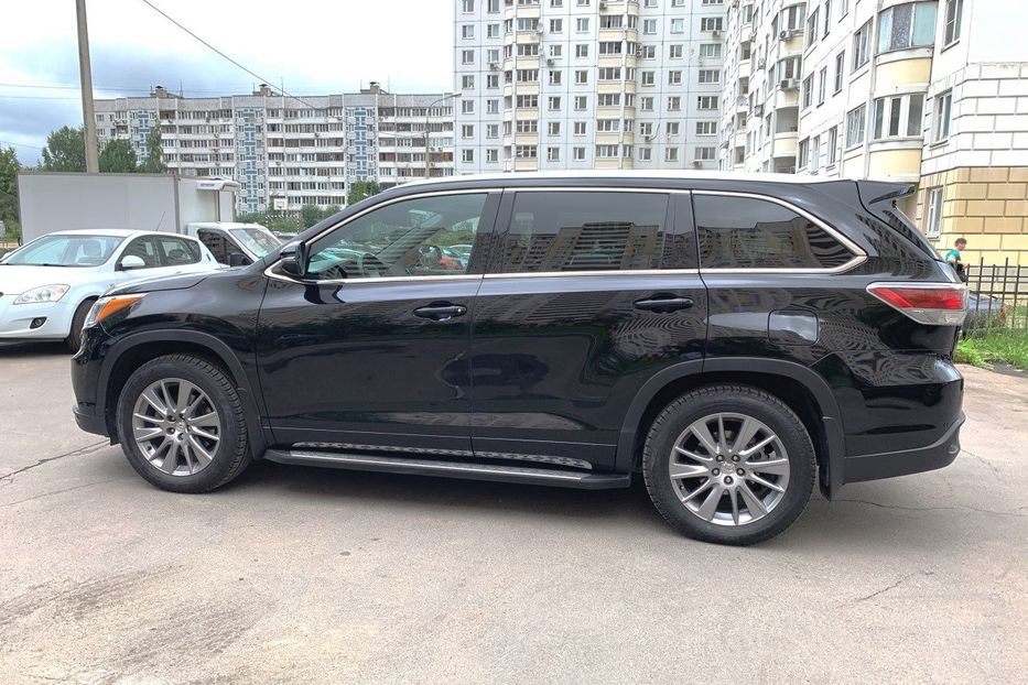 Продам Toyota Highlander LE 2015 года в Черновцах